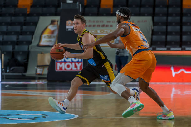 需要自我鼓 需要自我鼓