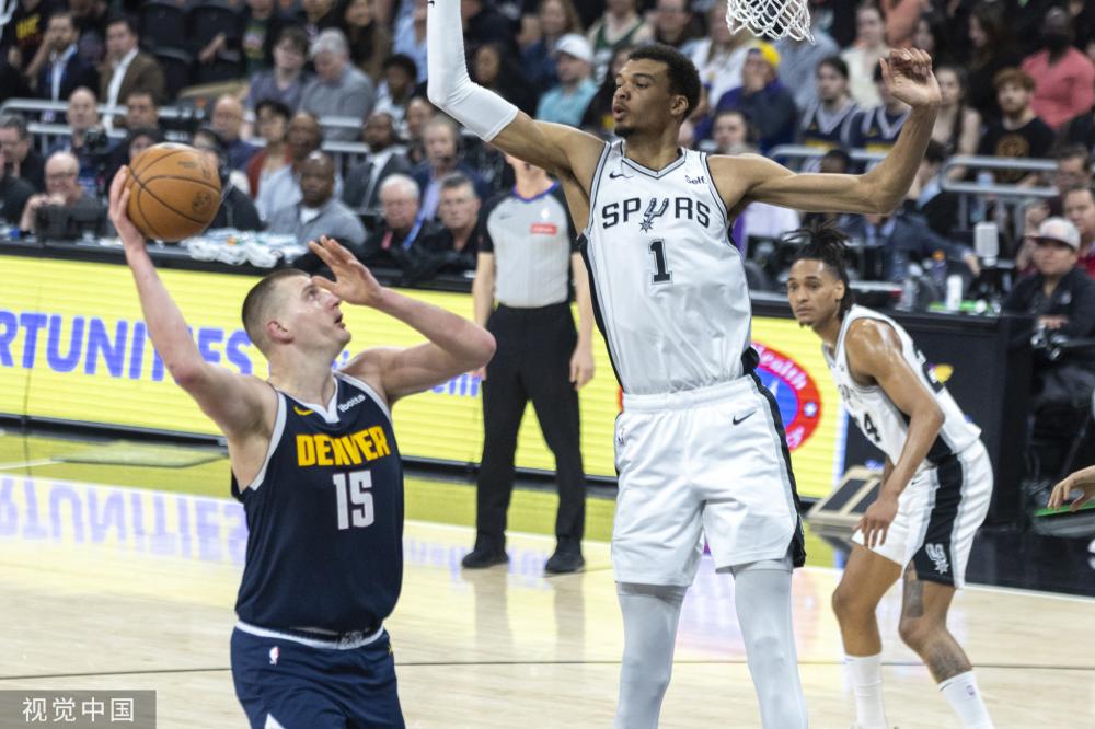 仅是球员们 仅是球员们