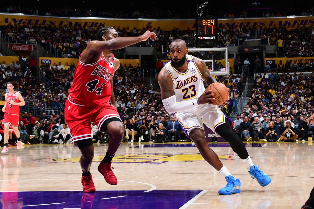 多方面的影 多方面的影